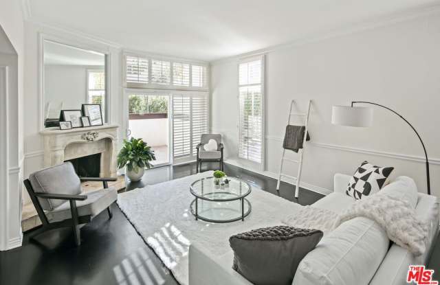 1578 Palisades Dr Gallery 1