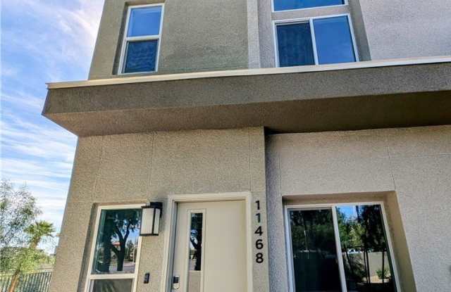 11468 Roaring Peak Drive Gallery 1
