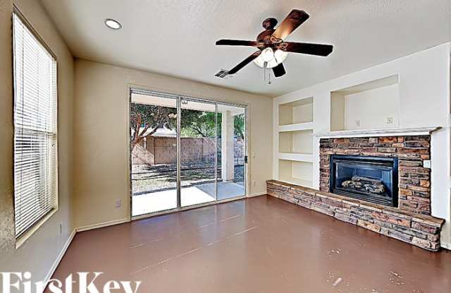 14836 West Jenan Drive Gallery 2