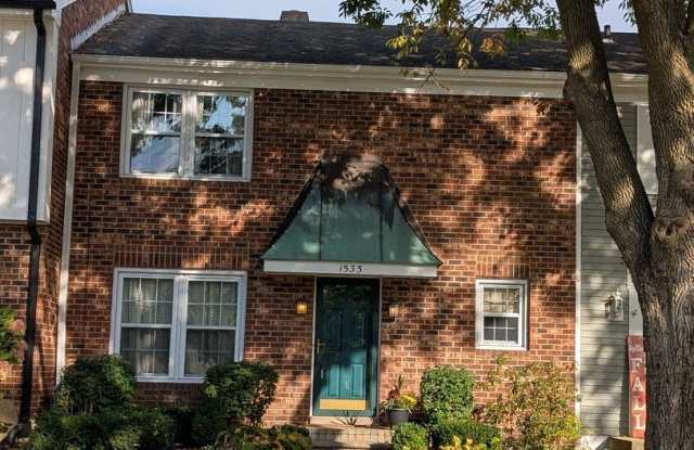 1535 WEDGEFIELD Circle unit: 1535 photos photos