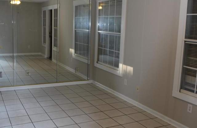 710 Legacy Court Gallery 2