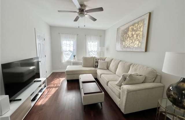 341 Mount Pleasant Avenue Gallery 3