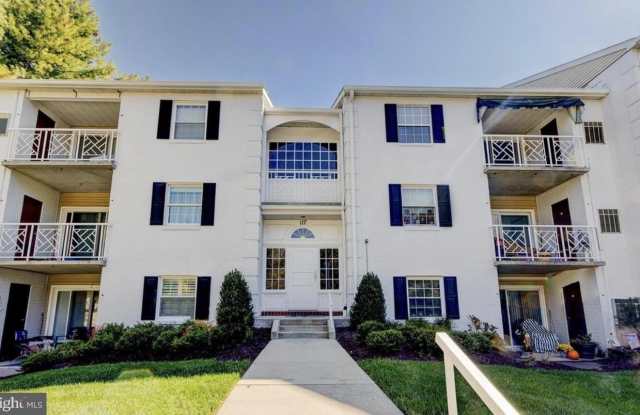 117 CASTLETOWN Road unit: 302 photos photos