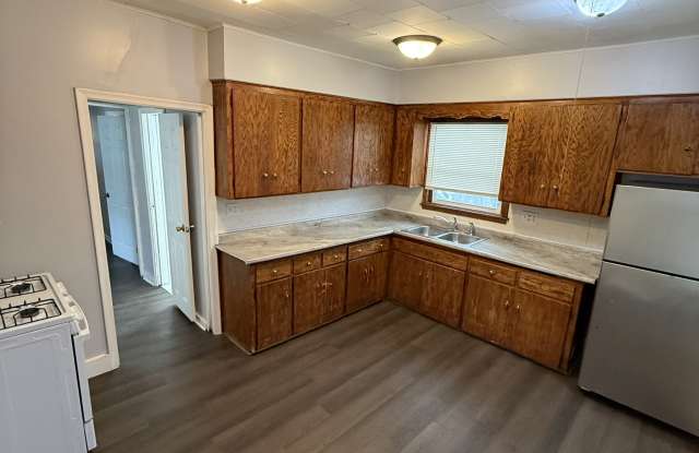 527 Arundel Street photos photos