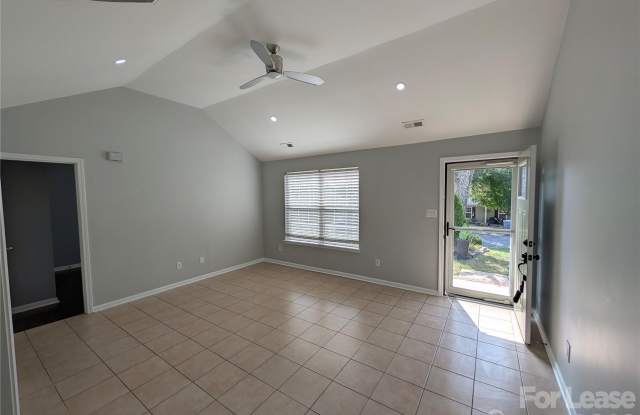 3017 Lynworth Place Gallery 3