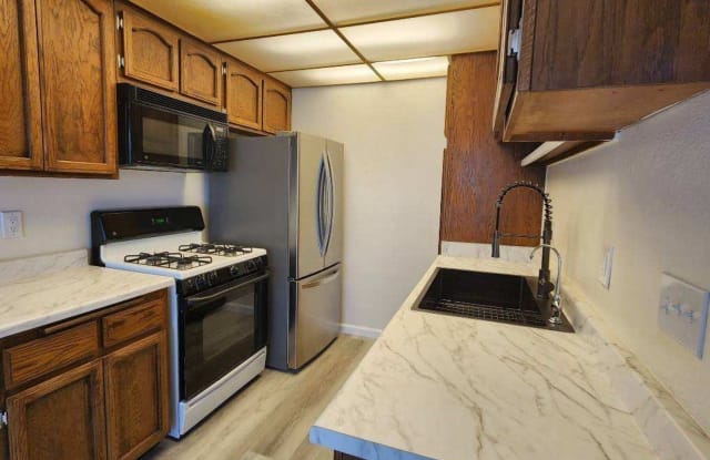 20555 S. Vermont Avenue #2 - 20555 South Vermont Avenue, West Carson, CA 90502