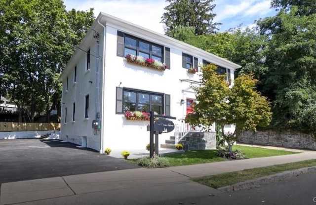 25 Van Duzen Place photos photos