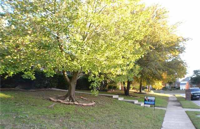 7404 Maybrook Court Gallery 4