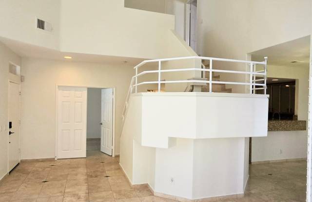 231 Shorebreaker Drive Gallery 3