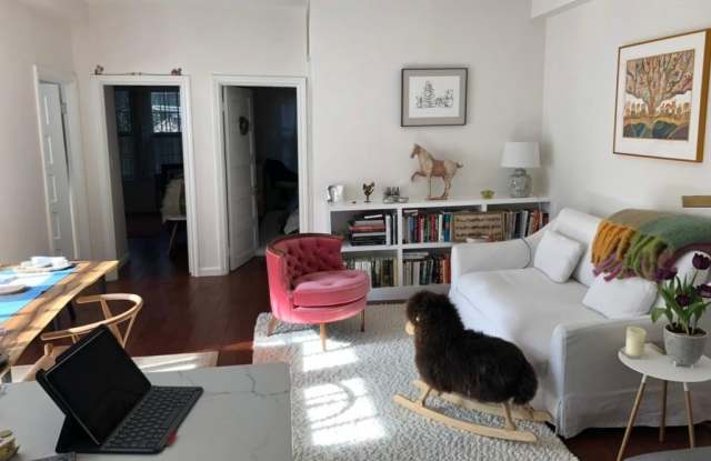 1410 26TH ST NW #2 Gallery 4