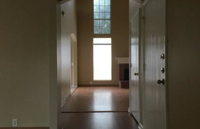 410 Wolfe Street Gallery 2