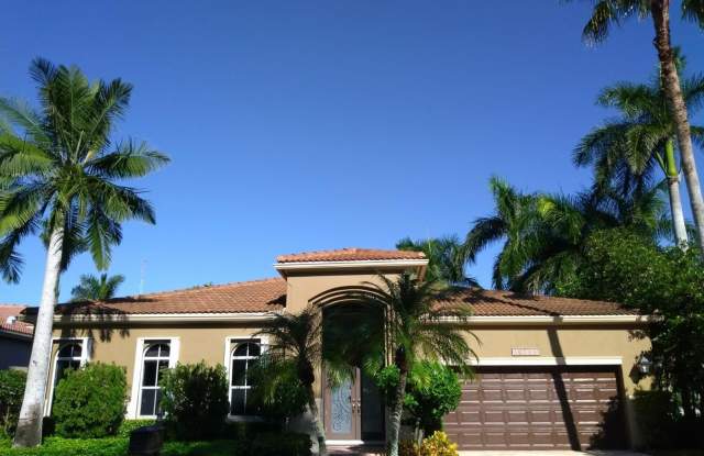 10768 Waterford Pl Place photos photos