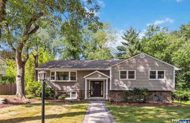 22 Myrtle Avenue photos photos