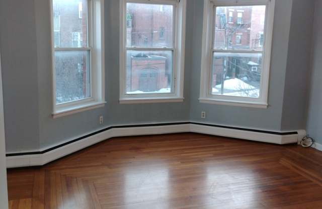 9 Western Avenue - 2 photos photos