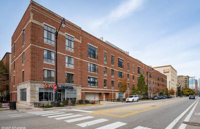 1440 S WABASH Avenue - 1440 South Wabash Avenue, Chicago, IL 60605