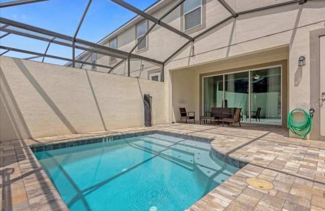1540 Carey Palm Circle - 1 Gallery 4