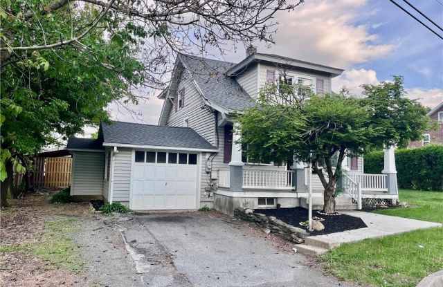 5163 Forniciari Drive Gallery 2
