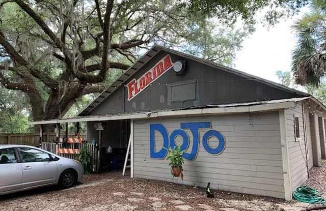 1215 NW 5th Avenue - 1215 Northwest 5th Avenue, Gainesville, FL 32601