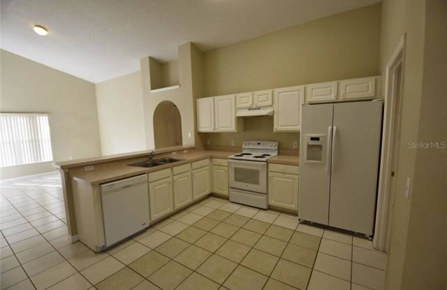 13556 EYAS ROAD Gallery 3