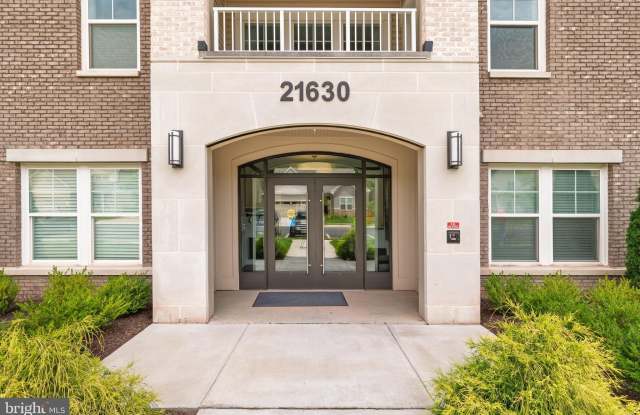 21630 HAWKSBILL HIGH Circle Gallery 4