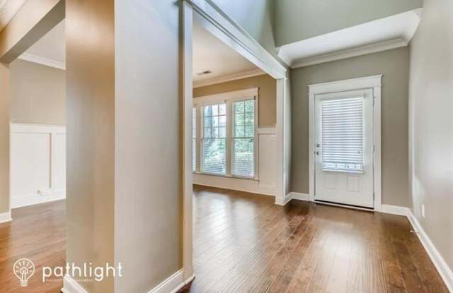 5008 Groover Drive Gallery 2