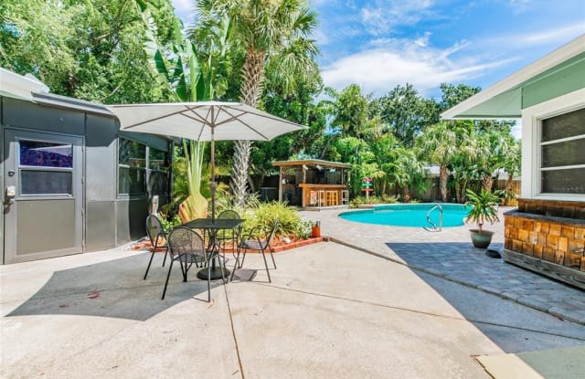 701 BAY STREET - 701 Bay Street, Dunedin, FL 34698