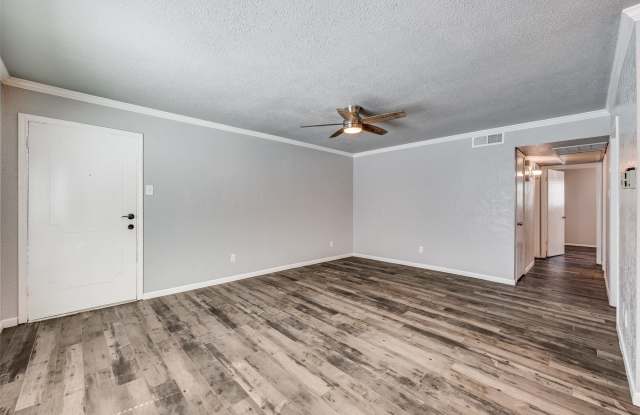 5053 Les Chateaux Drive Gallery 2