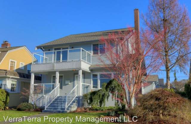 921 Grand Ave - 921 Grand Ave, Everett, WA 98201