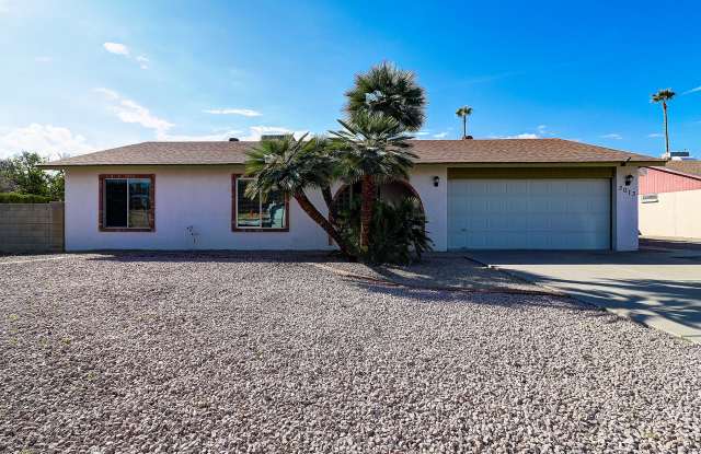 3013 W PARADISE Lane Gallery 3