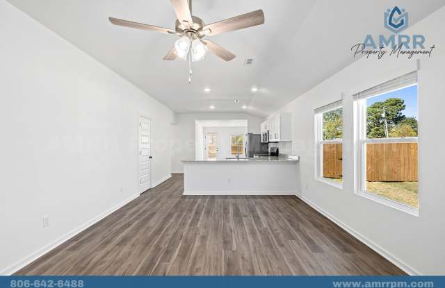 MOVE-IN SPECIAL: Half Rent for 1st Month! Spacious 4-Bedroom Family Home Awaits in Decatur Gallery 3