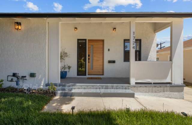 1724 S Fairfax Ave photos photos