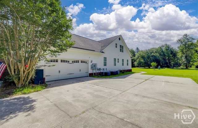 701 Nease Road Gallery 4