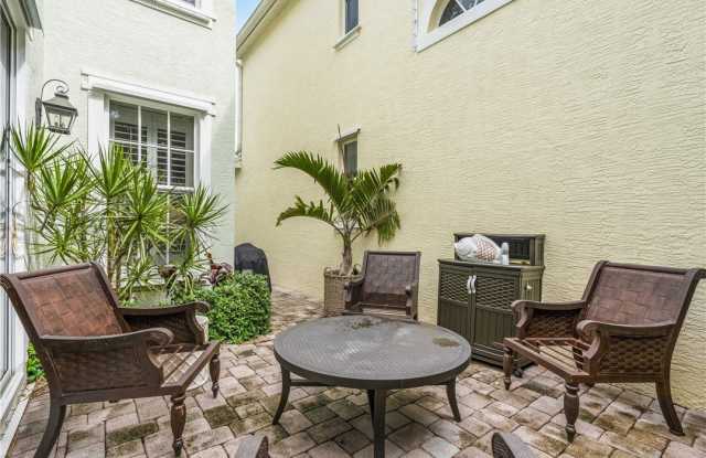8752 Windy Oaks Court Gallery 4