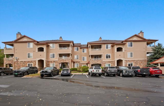 2 Bed / 2 Bath Littleton Condo | Garage, Pool & Fitness Center Gallery 3