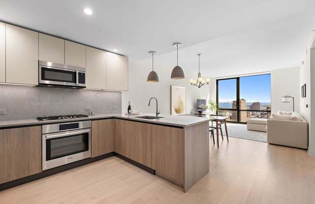 151 Bay St # 2105 photos photos