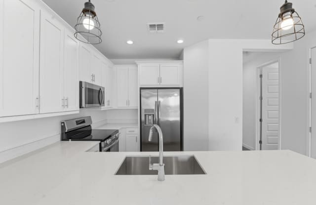 Like new Luxurious Modern townhome with 2 Master Suits in Warner Meadows! photos photos