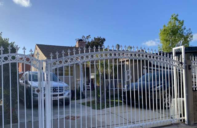 5965 Wilbur Avenue photos photos