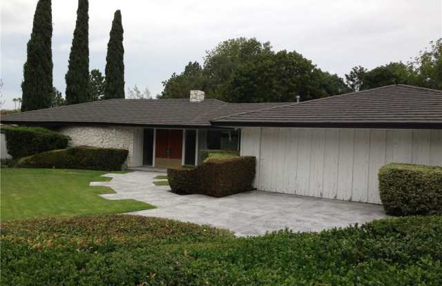 1351 Faren Drive Gallery 3