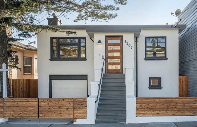 1305 Revere Avenue photos photos