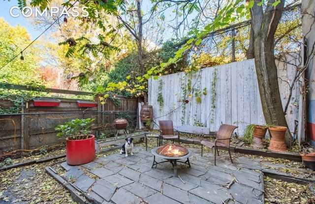 339 West 20th Street - 339 West 20th Street, New York City, NY 10011