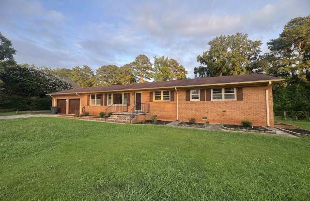 2103 Shannonhouse Road Gallery 1