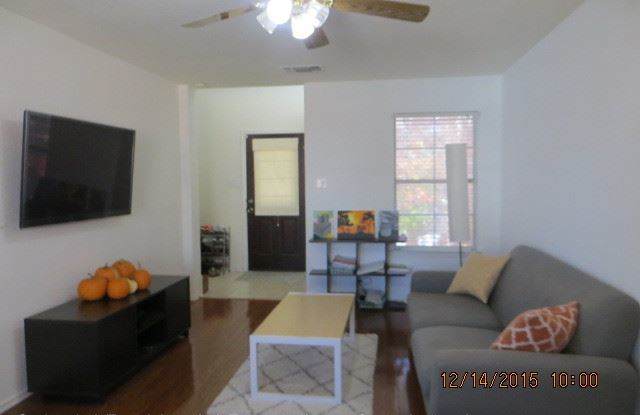 5415 Tomas Circle Gallery 2
