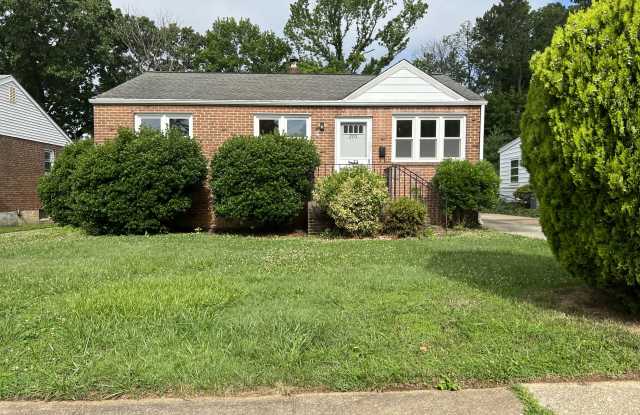 205 Dumont Road - 205 Dumont Road, Elsmere, DE 19804 205 Dumont Road - 205 Dumont Road, Elsmere, DE 19804