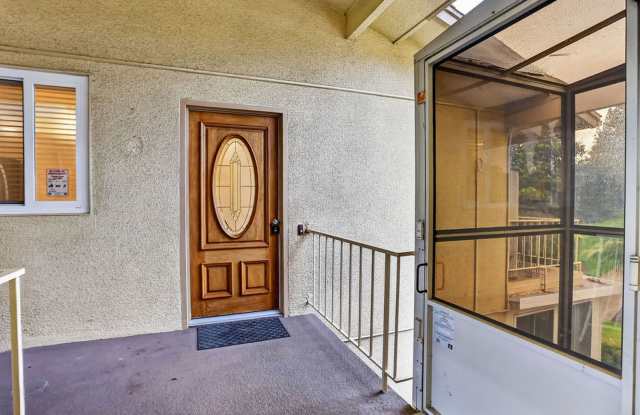 Updated Upper-Level Two-Bedroom Condo in Laguna Woods with Elevator! Gallery 3