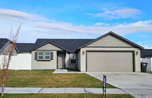 Three Bedroom Home Gallery 1