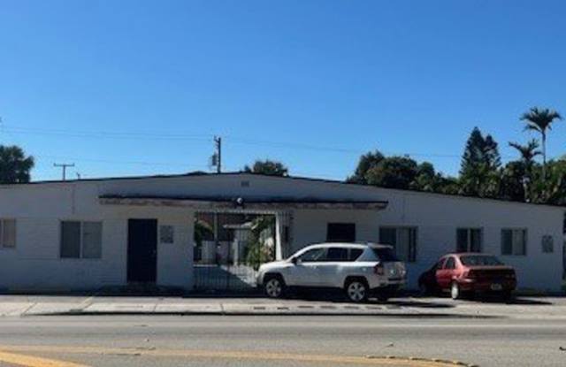 2900 W Flagler St Gallery 1