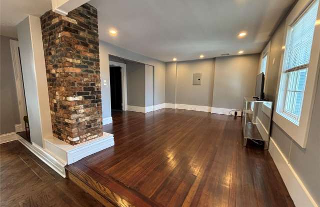 158 Main Street - 158 Main Street, Huntington, NY 11743