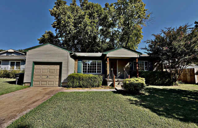 3 Bedroom, 1.5 bath in Midtown!! photos photos 3 Bedroom, 1.5 bath in Midtown!! photos photos