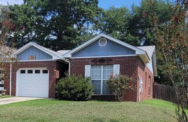 174 Candle Brook photos photos