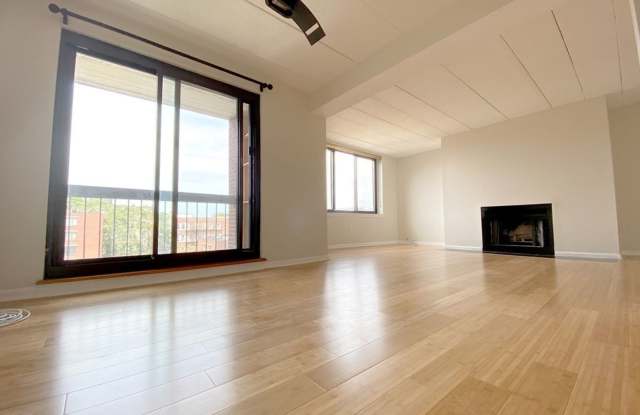 Modern, Spacious Allston Apt w/ Washer & Dryer in Unit, Right on the Green Line photos photos